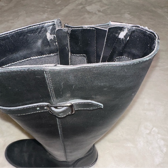 Italian Shoemakers Black Tall Leather Boots Size 8 - Picture 12 of 13